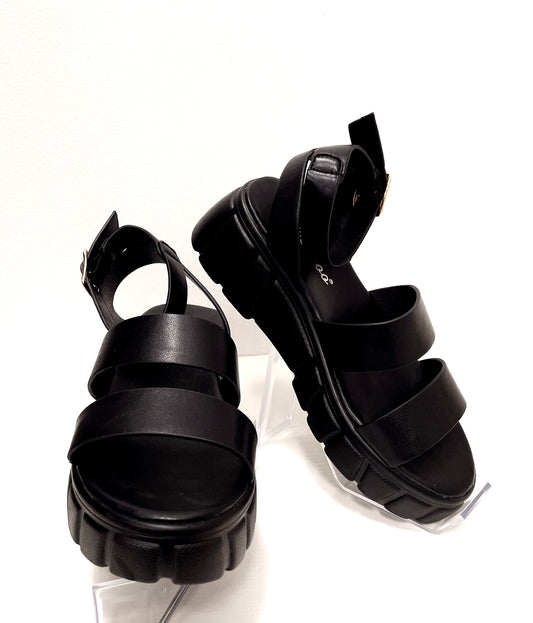 Cute Black sandals